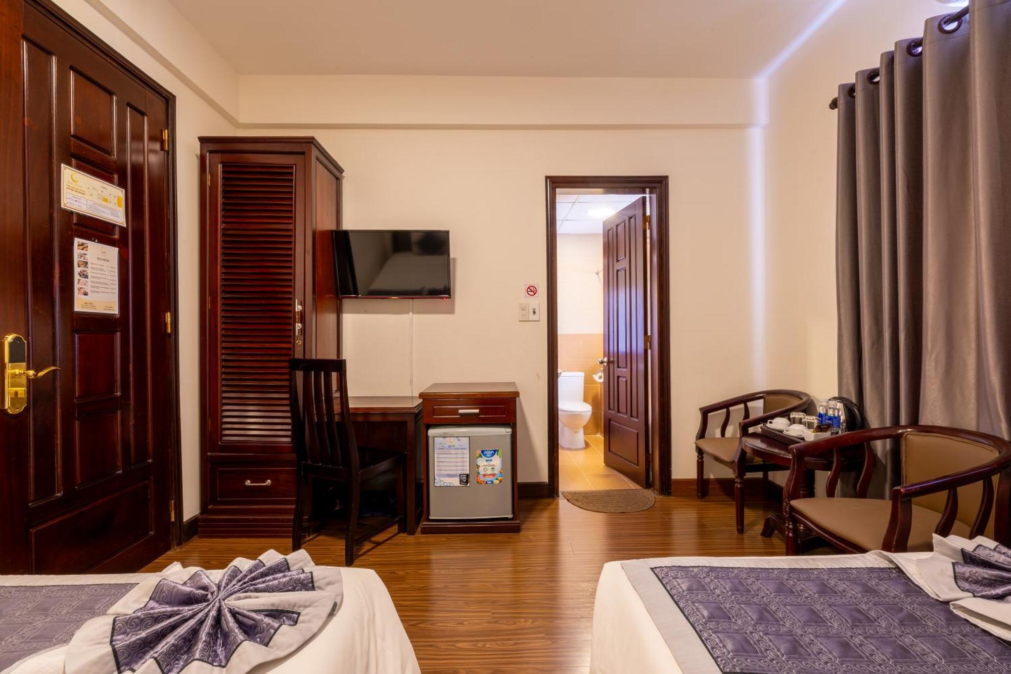 Baly Hotel Hue Eksteriør bilde