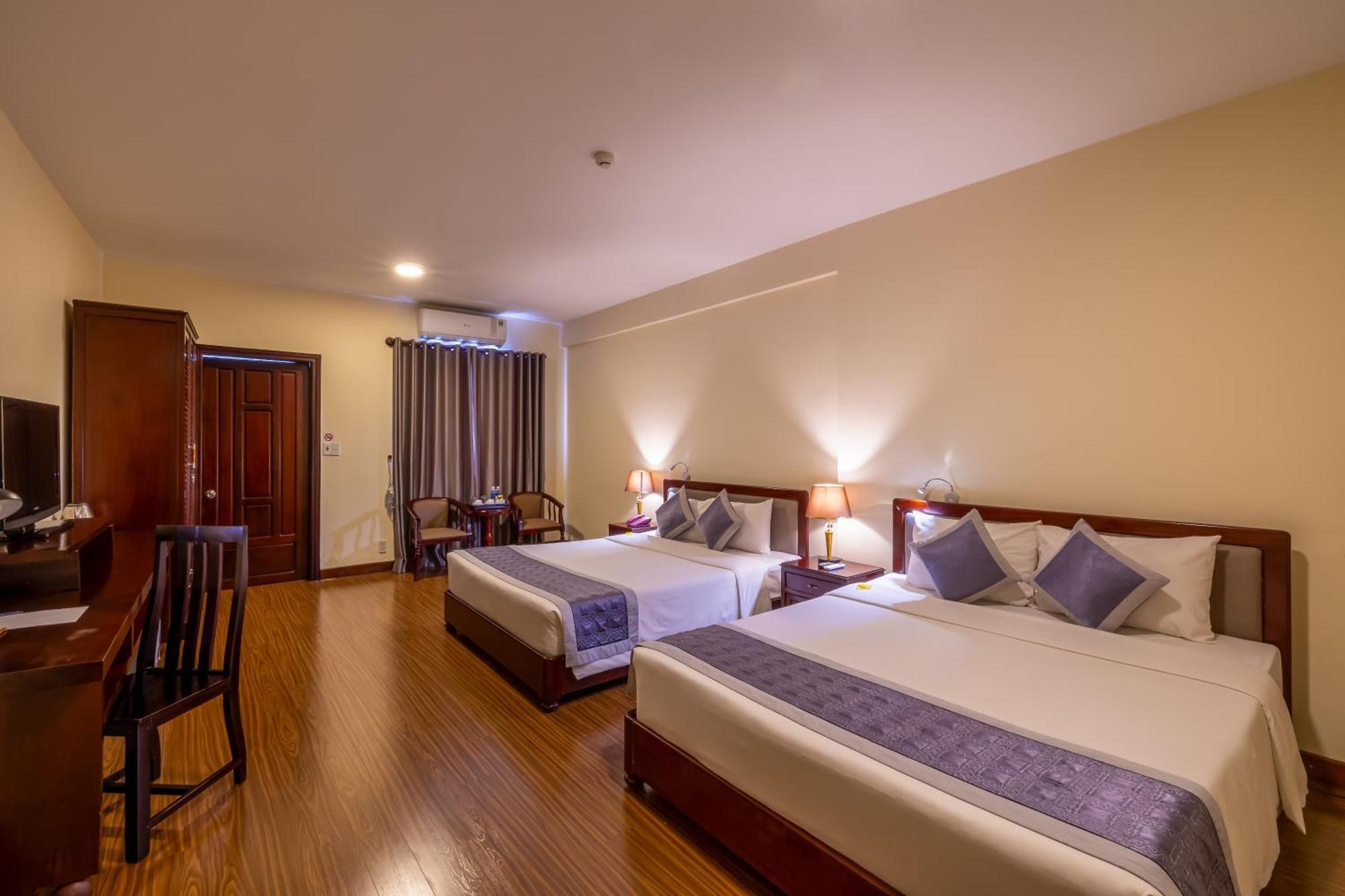 Baly Hotel Hue Eksteriør bilde
