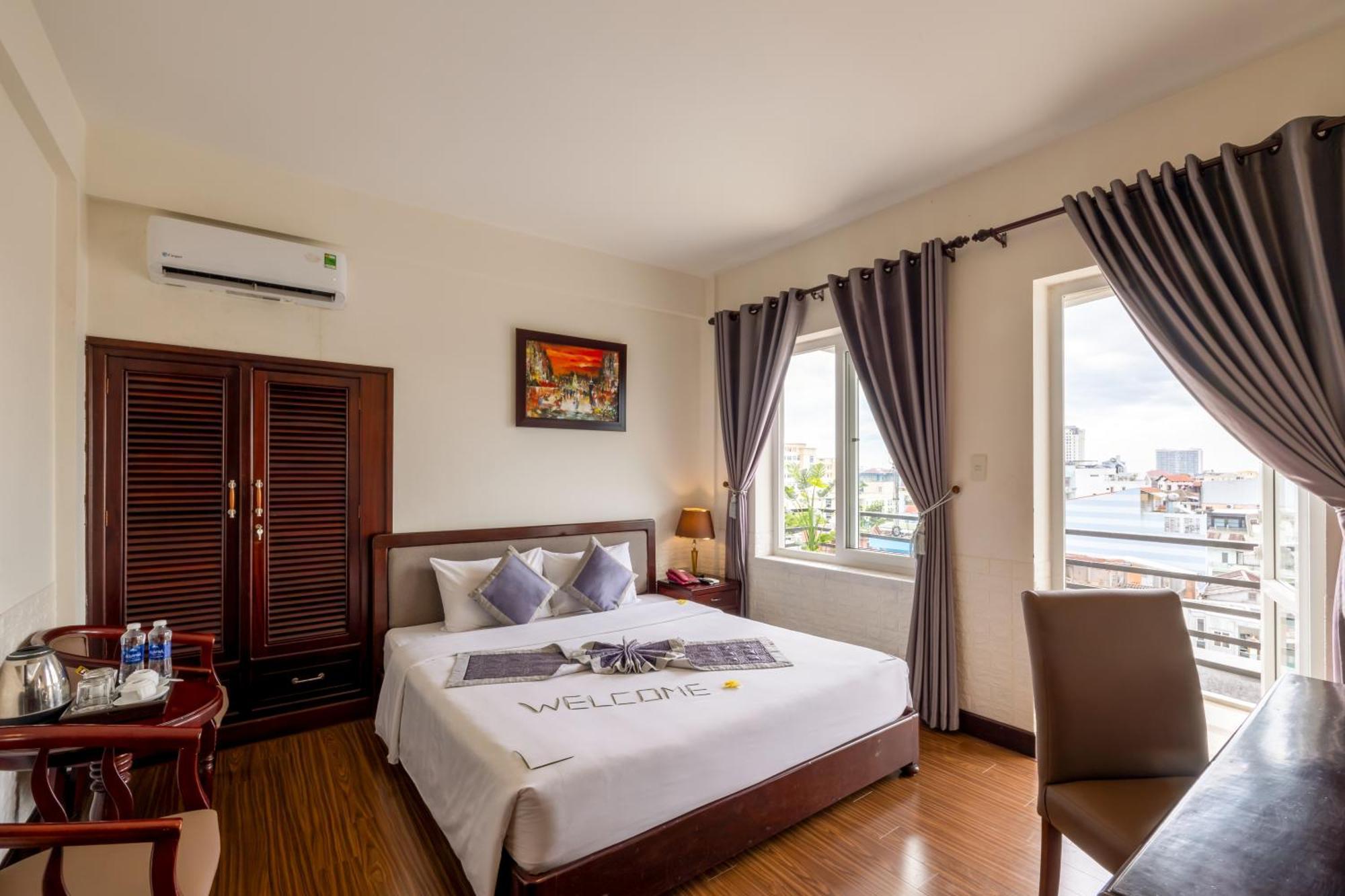 Baly Hotel Hue Eksteriør bilde