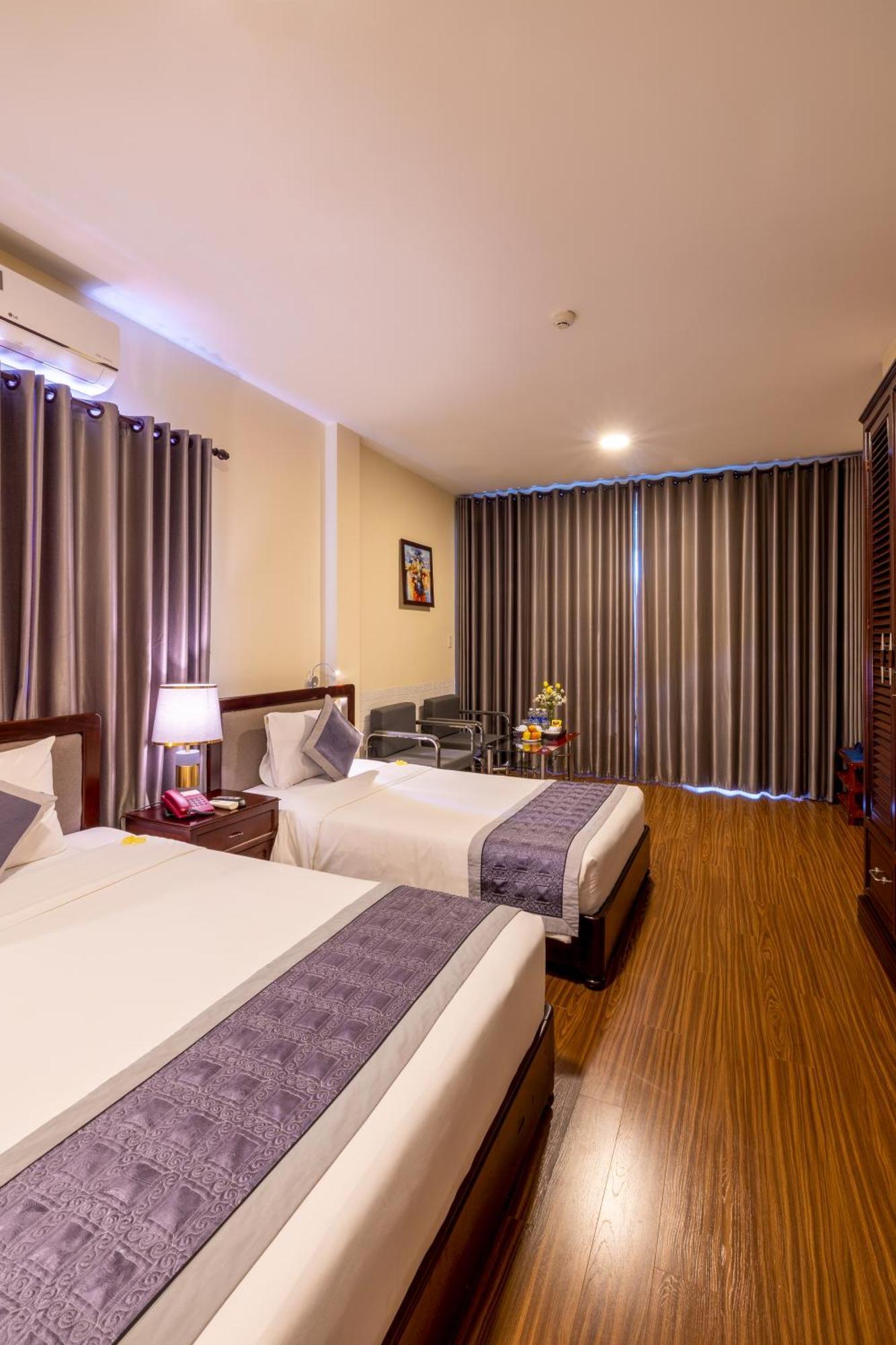 Baly Hotel Hue Eksteriør bilde